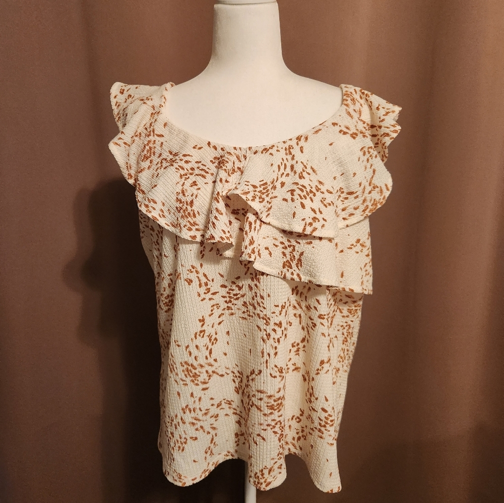 Nine West sleeveless top